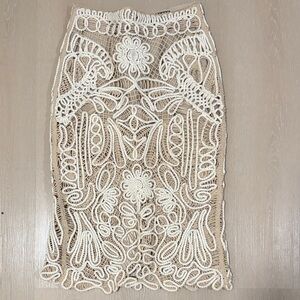 PatBO Intricate Lace Pencil Skirt - Cream and Tan